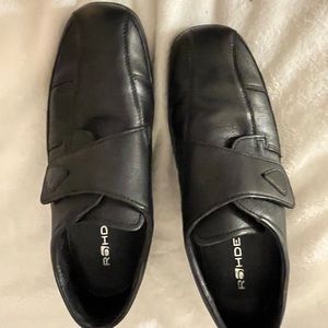 Rhode all black leather shoes excellent condition 41.5. German size 8